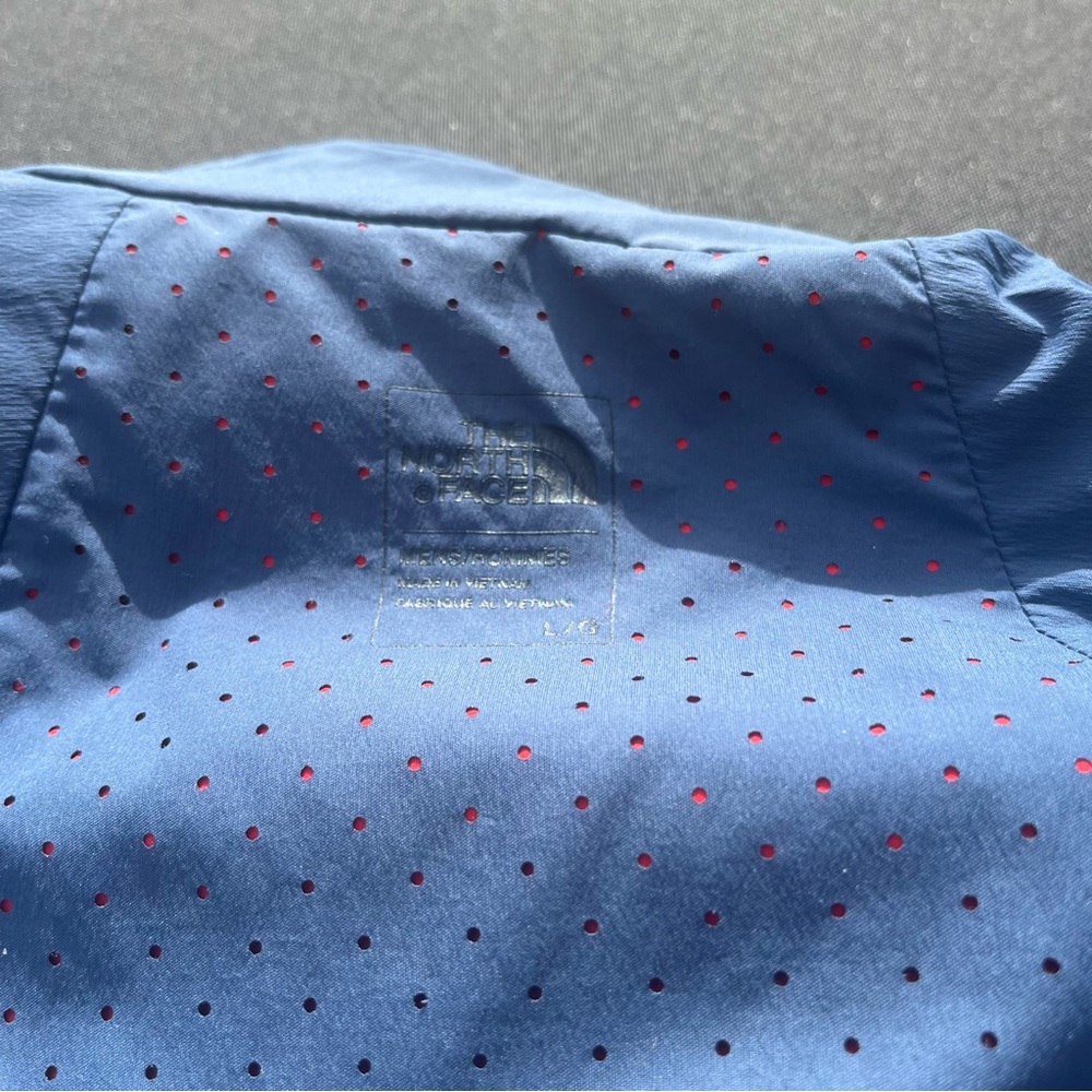 The North Face Men's sz large Blue biking/skiing sport jacket - Picture 3 of 9